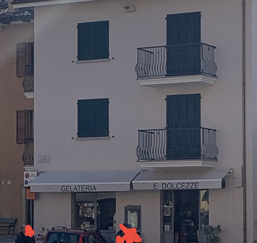 Il locale in servizio.
