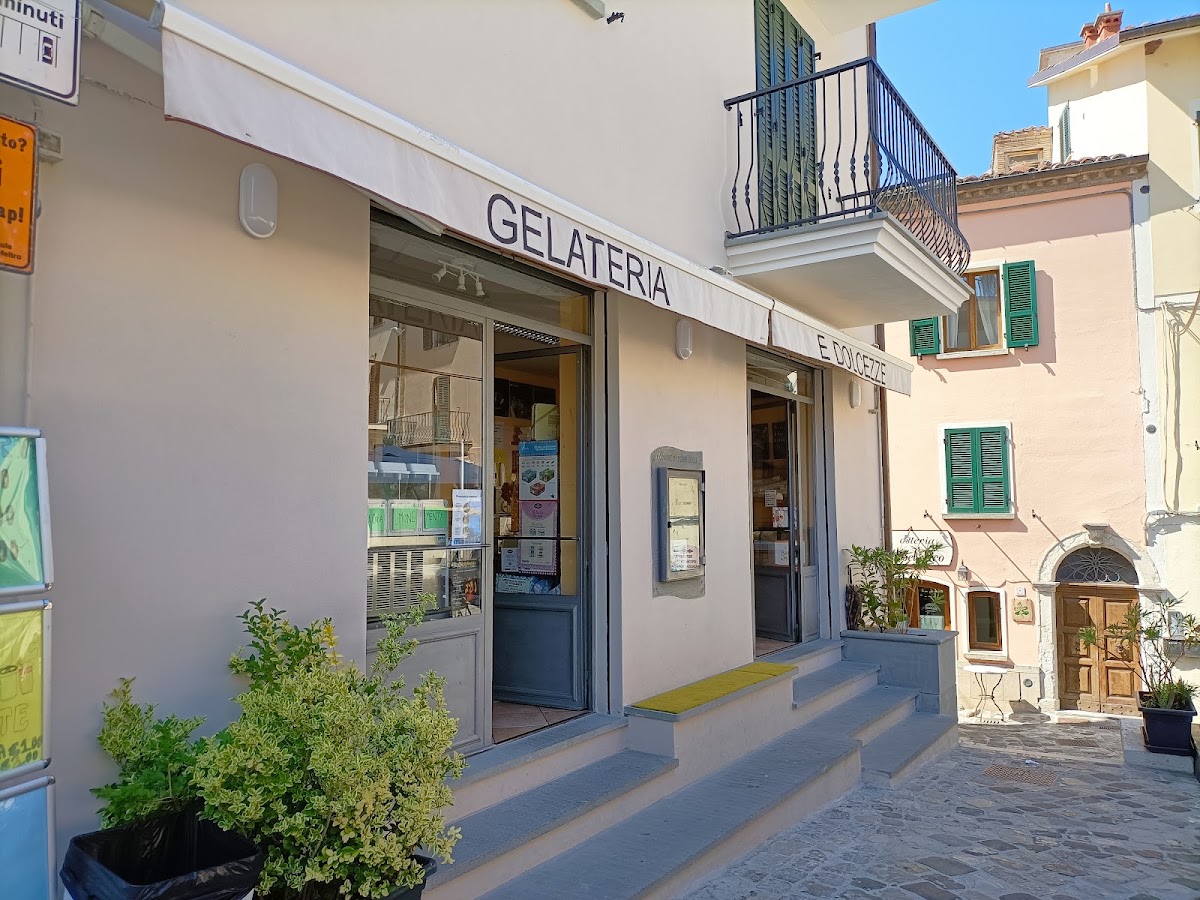 Gelateria e Dolcezze
