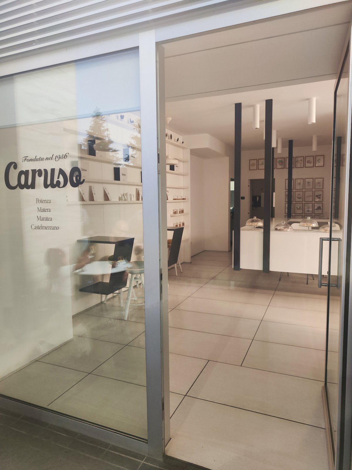 Un dettaglio del banco.