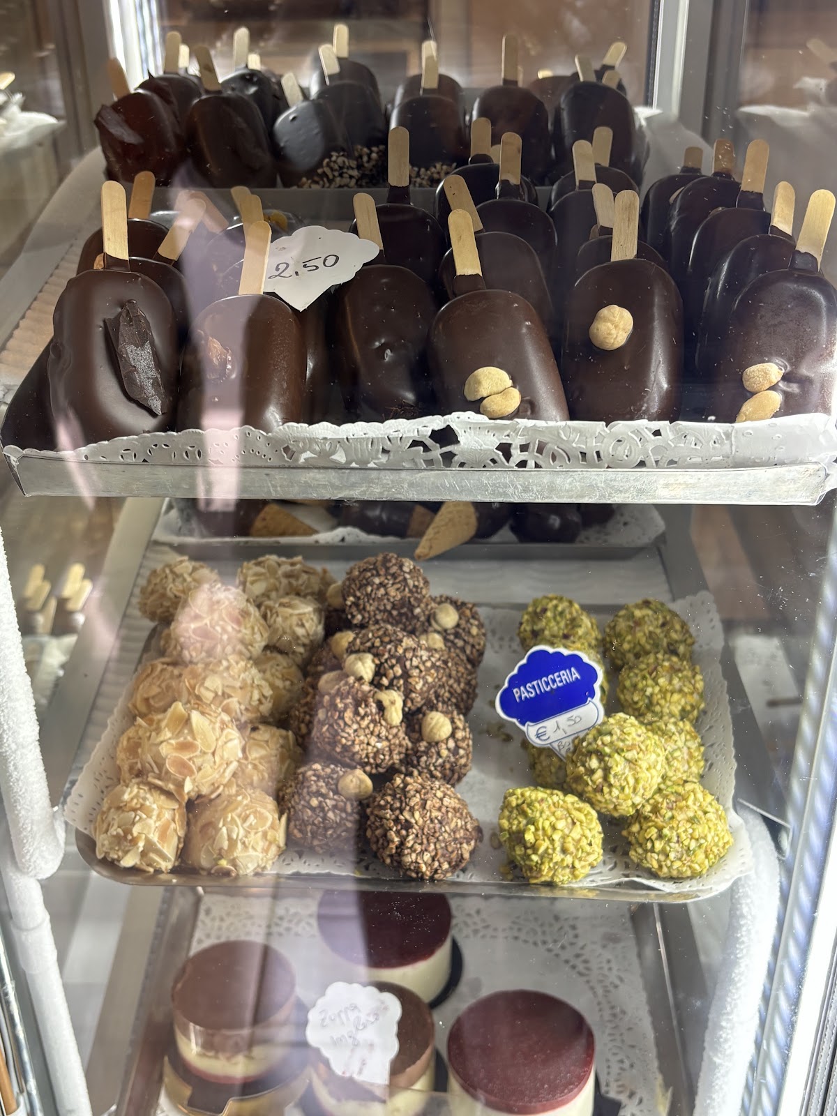 Un dettaglio del banco.