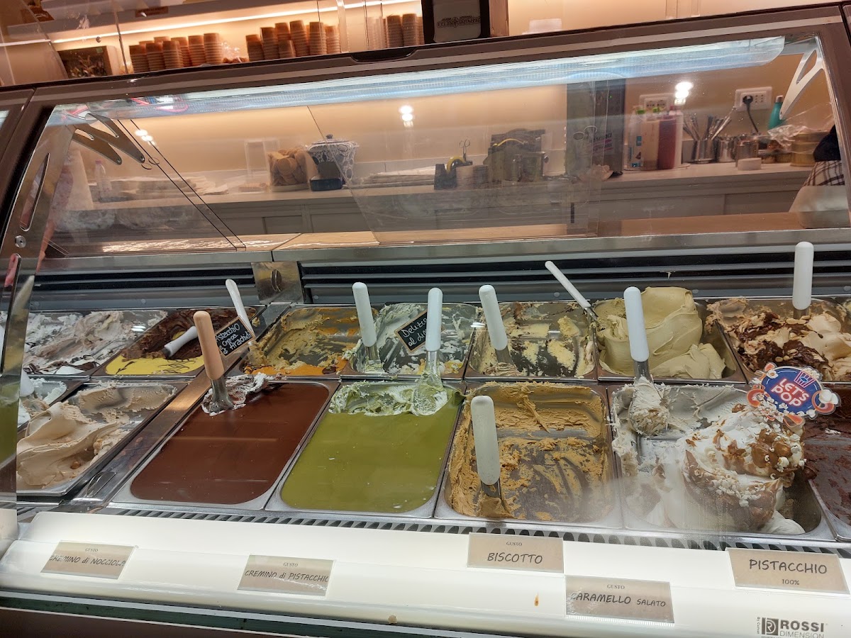 Un dettaglio del banco.