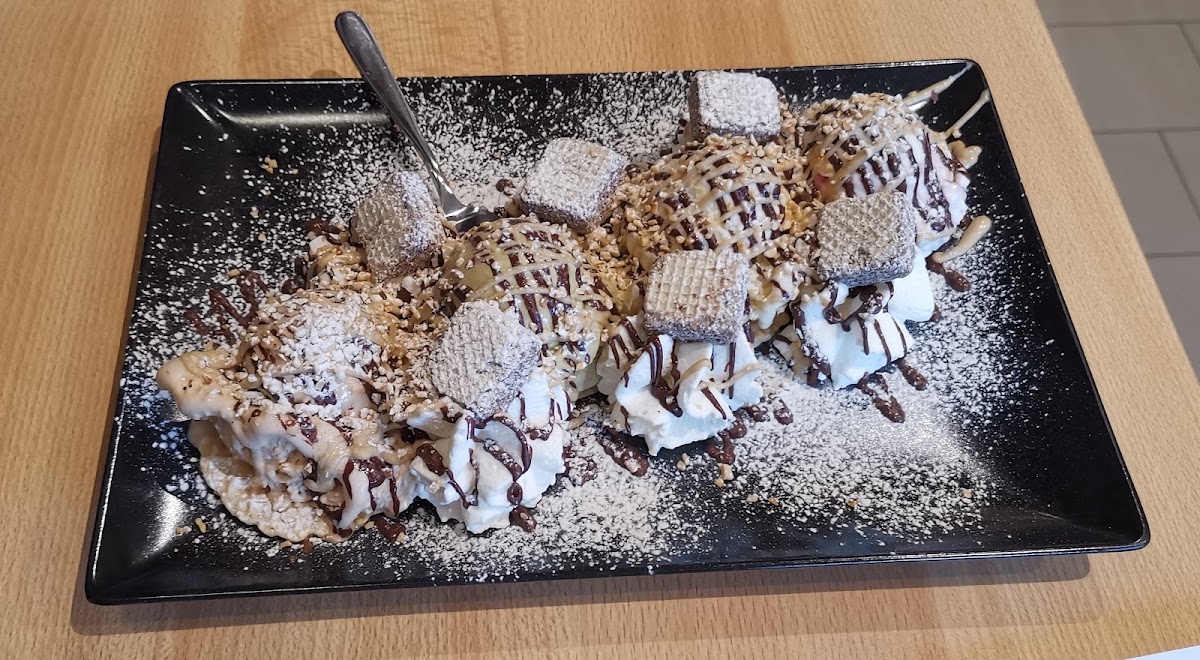 Un dettaglio della vetrina.