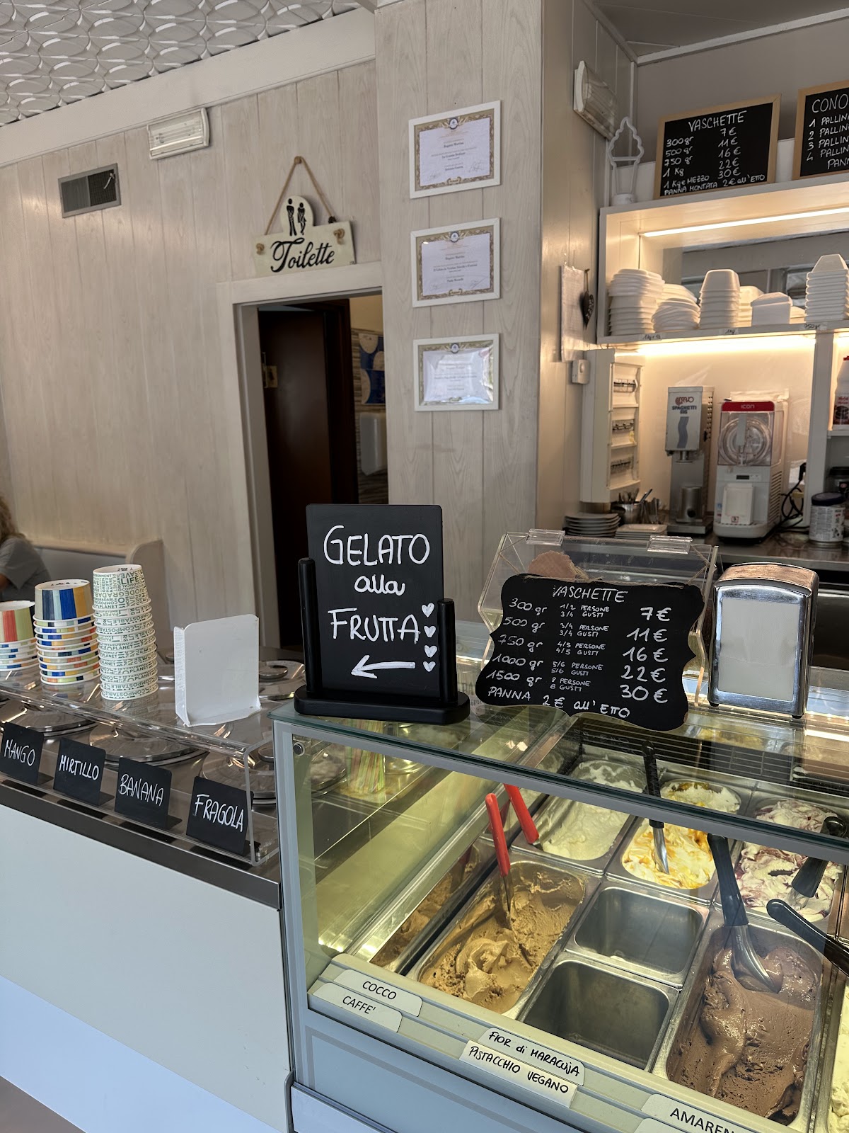 Un dettaglio del banco.
