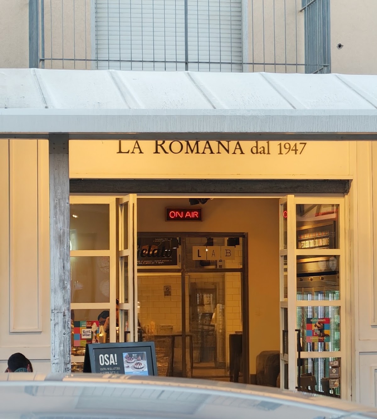 Il locale in servizio.