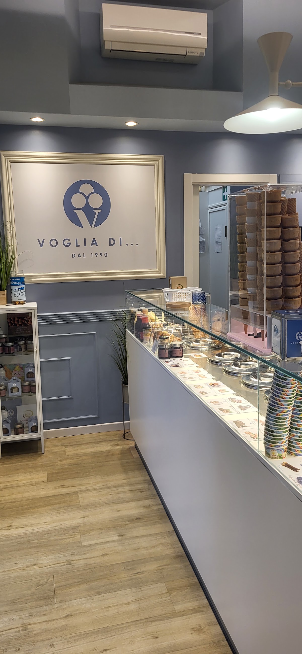 Il locale visto dall'interno.