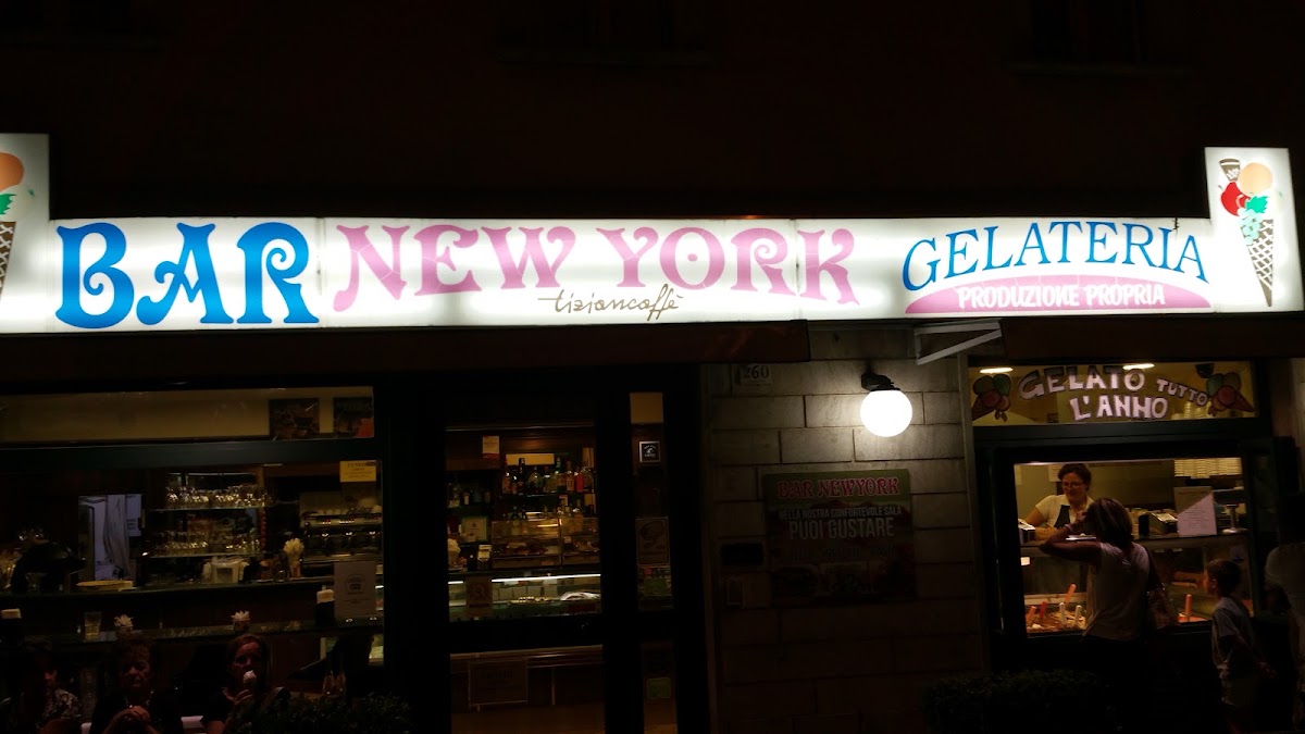Il locale visto dall'interno.