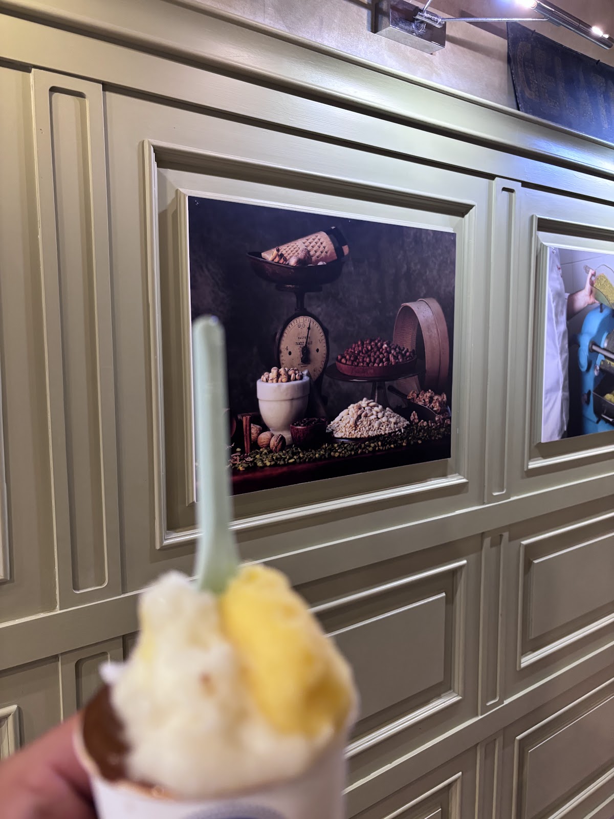 Un dettaglio del banco.