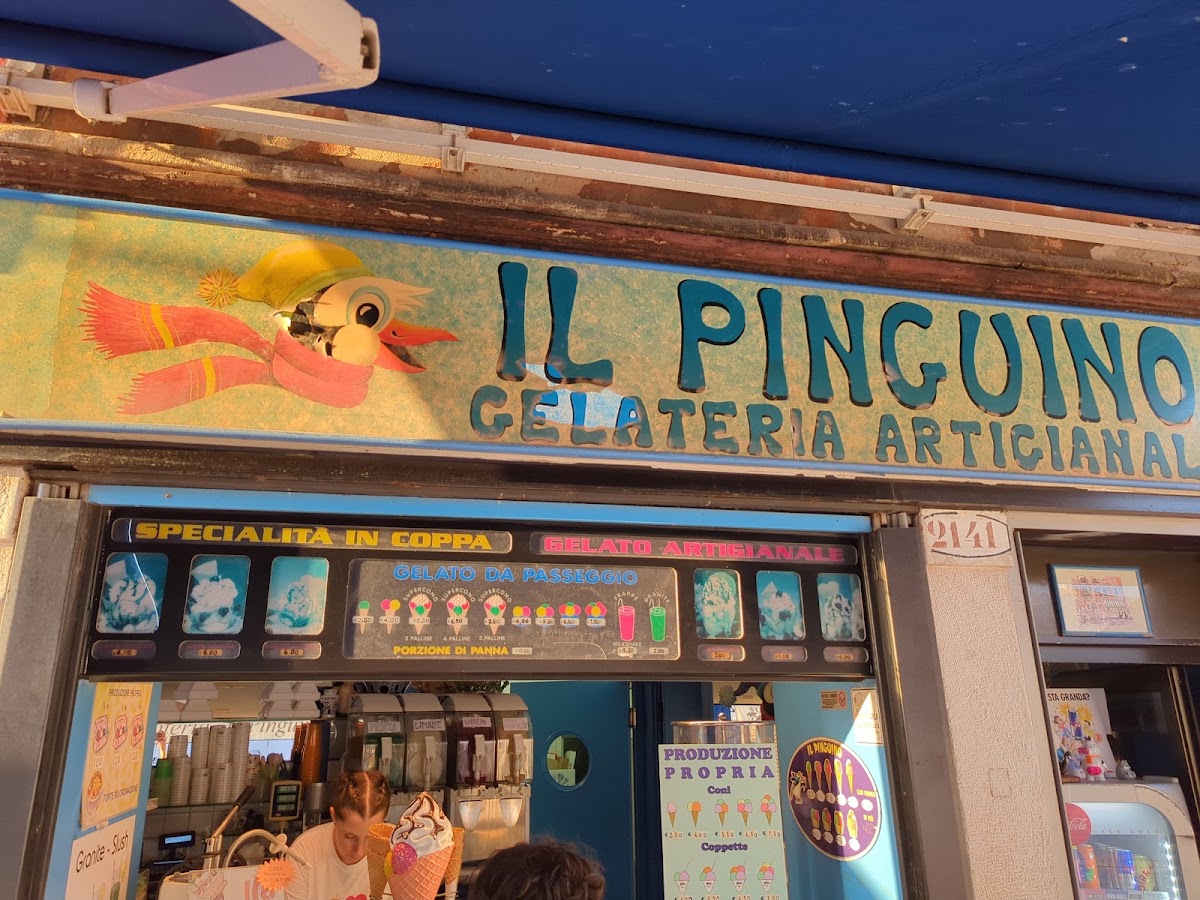 Il locale in servizio.
