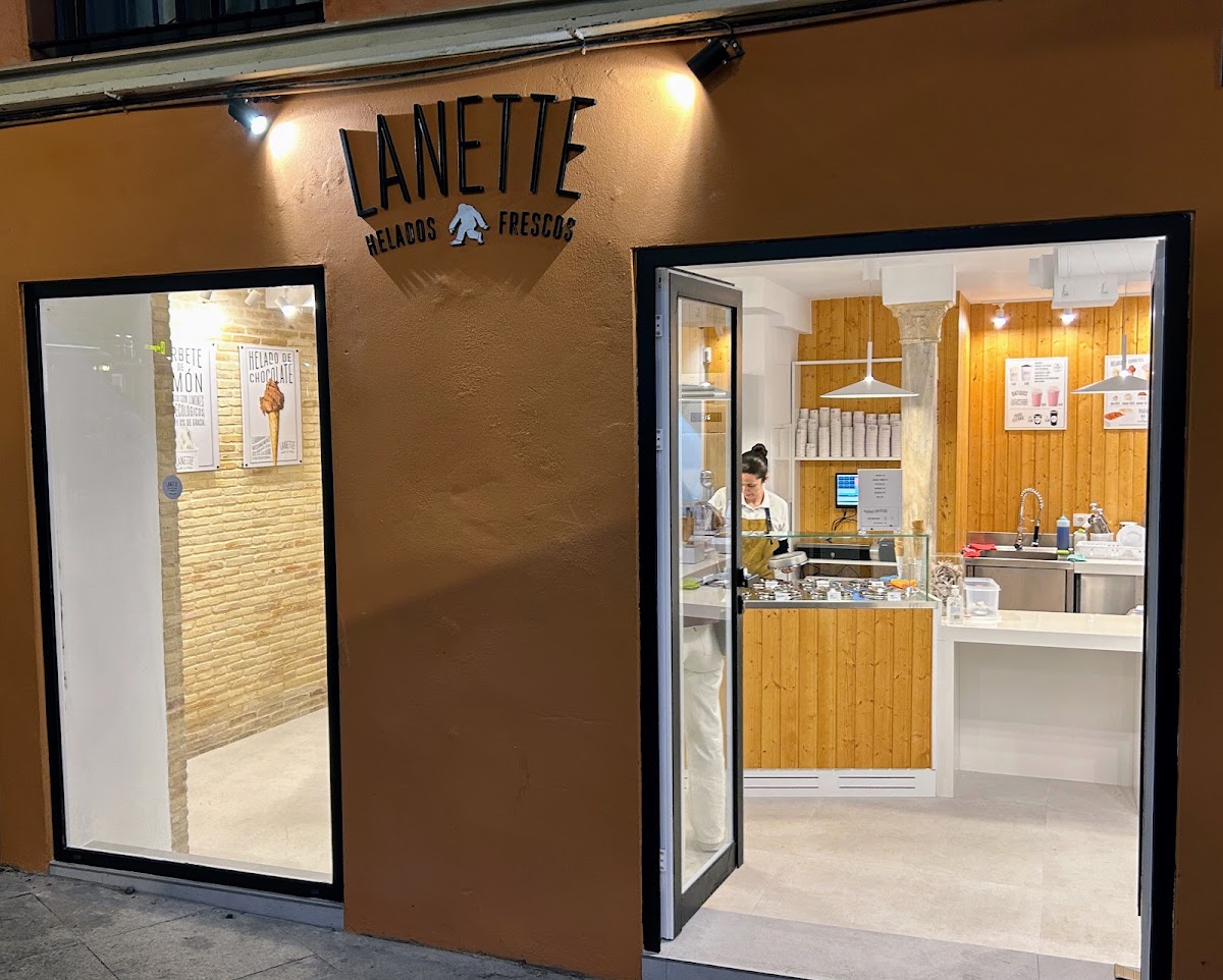 Lanette Helados Frescos | Regina 5 — el local