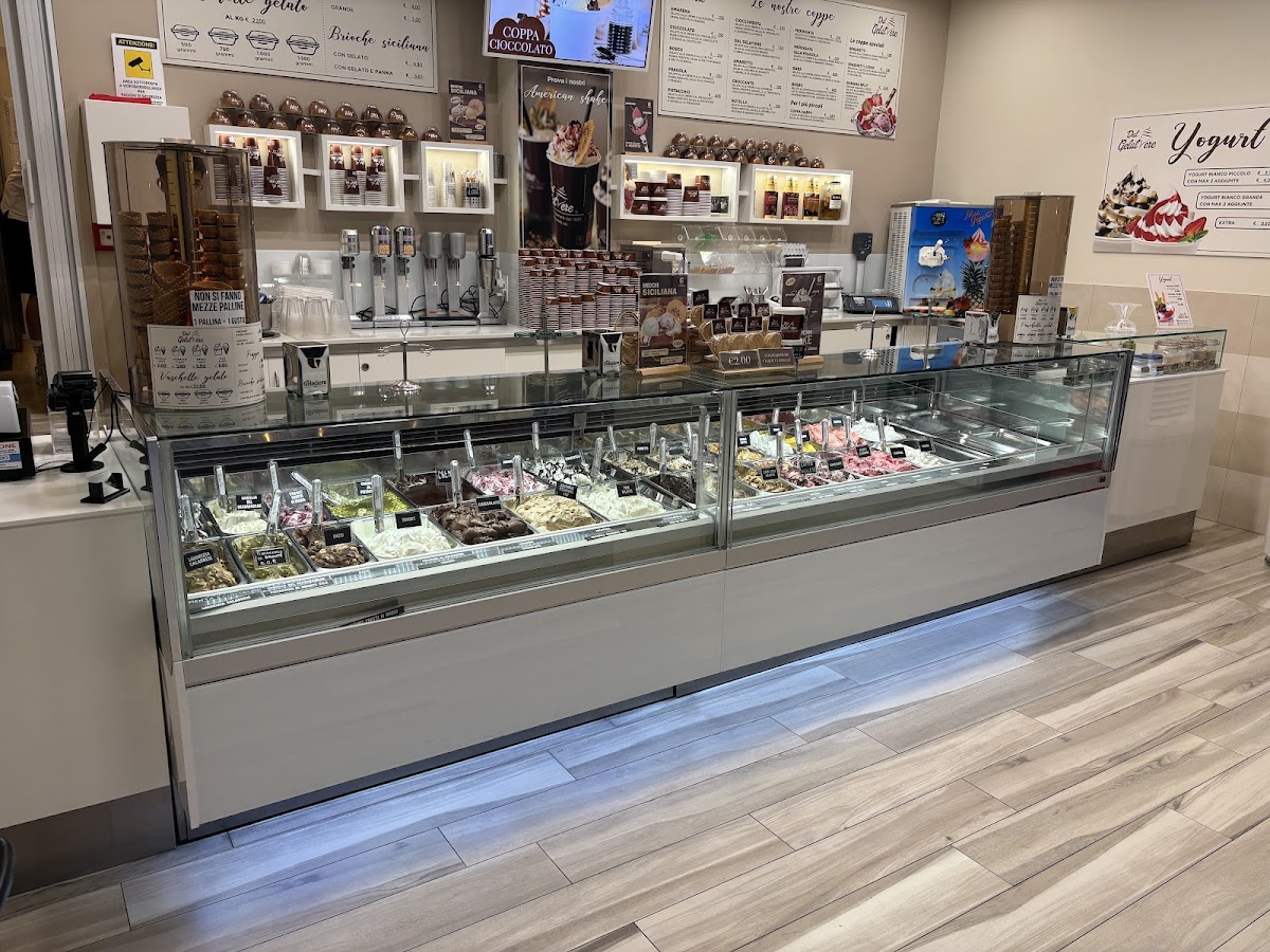 Il locale in servizio.