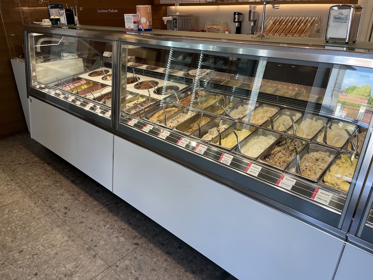 Il locale visto dall'interno.