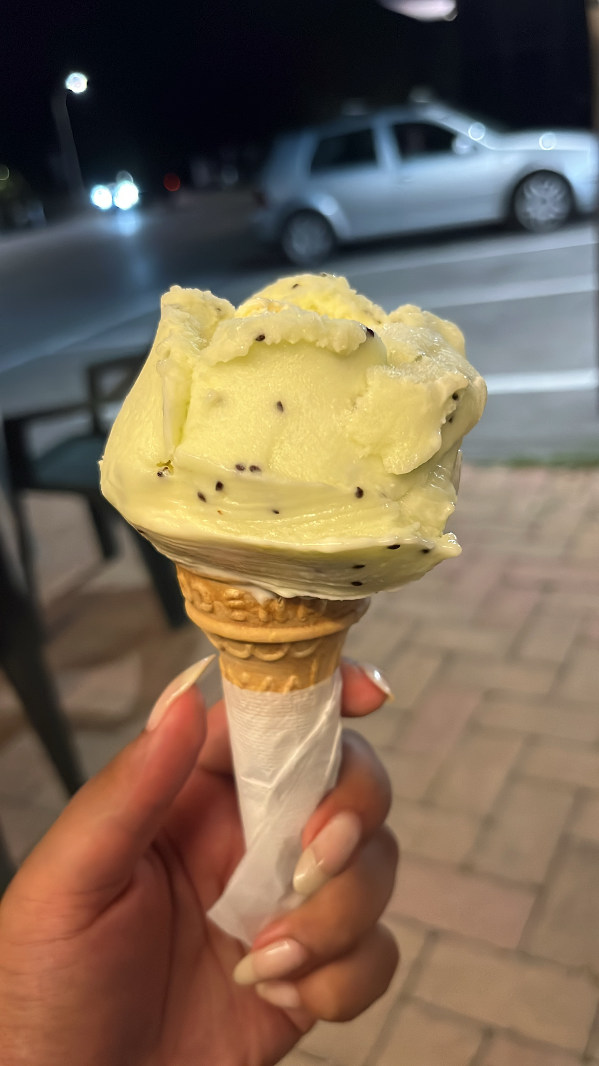 Un dettaglio della vetrina.