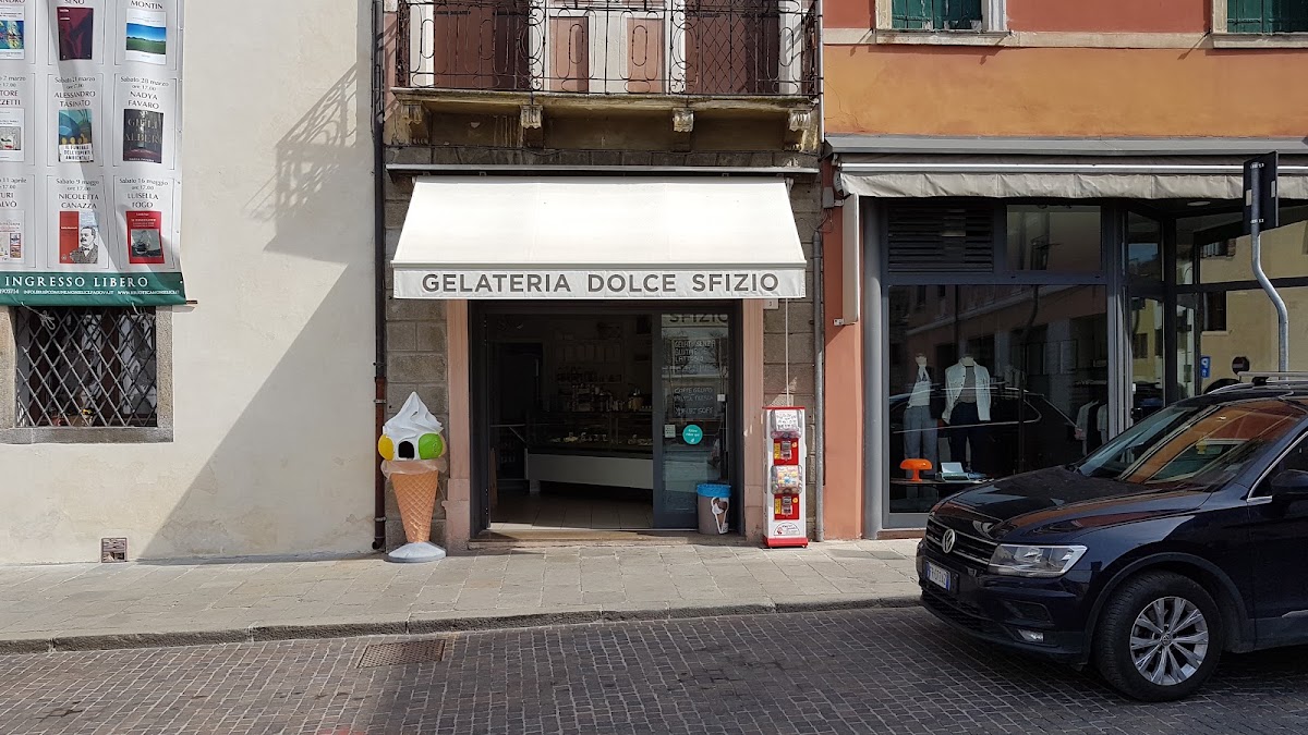 Un dettaglio del banco.