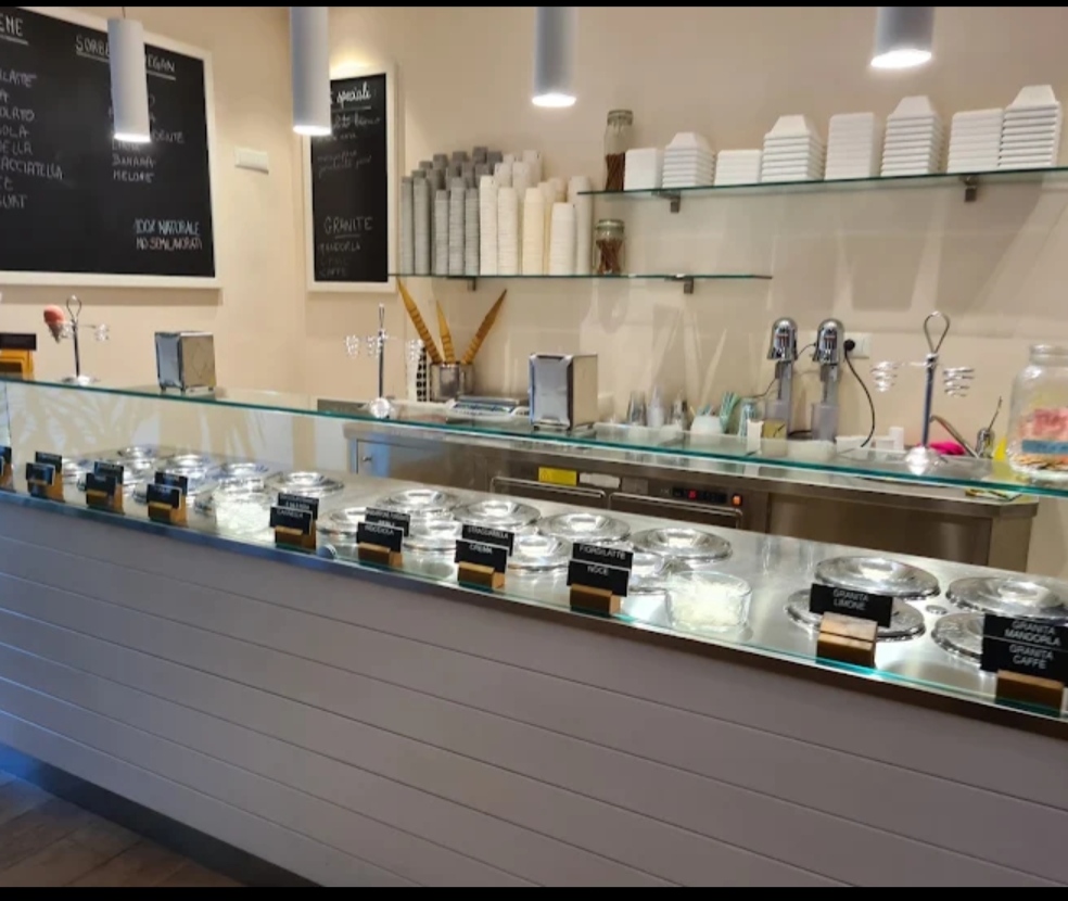 Il locale in servizio.