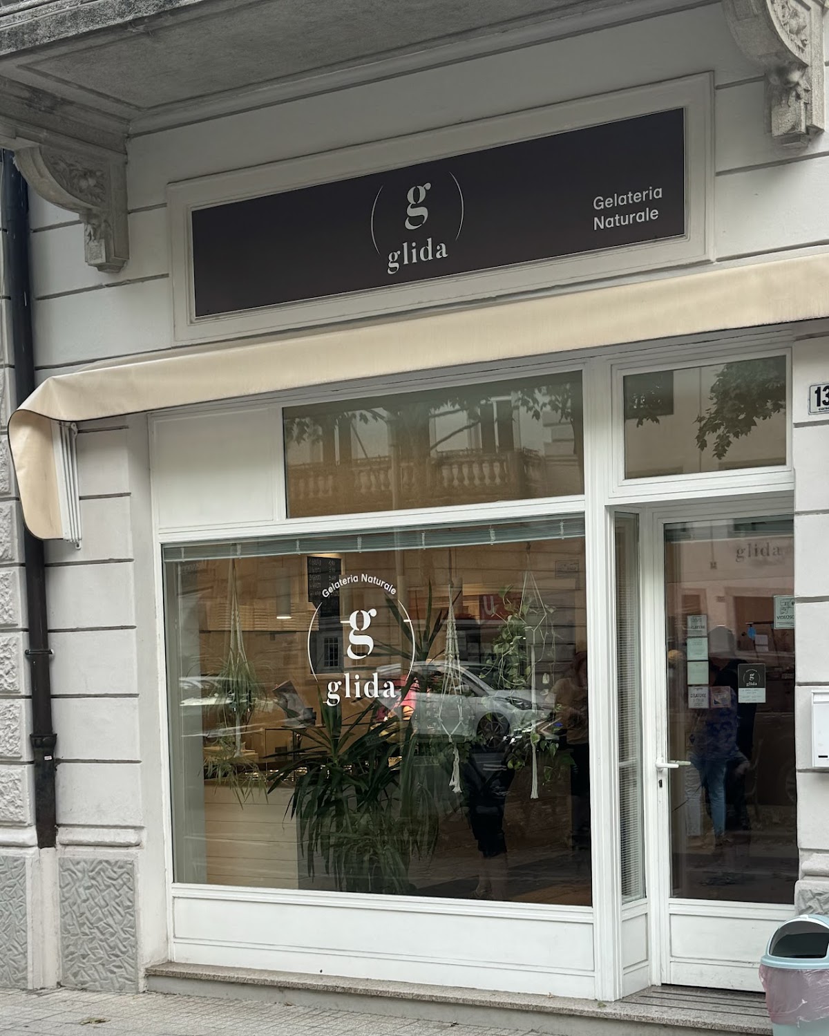 Un dettaglio del banco.