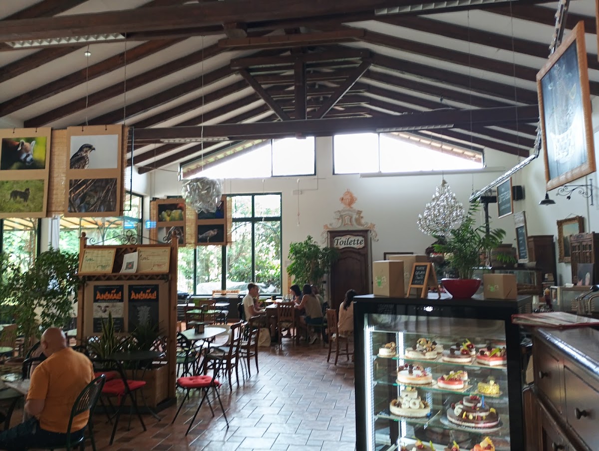 Il locale visto dall'interno.