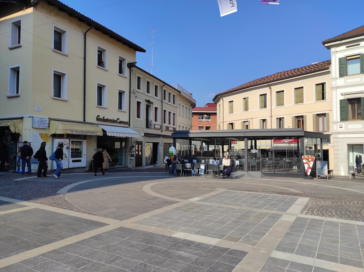 Il locale visto dall'interno.