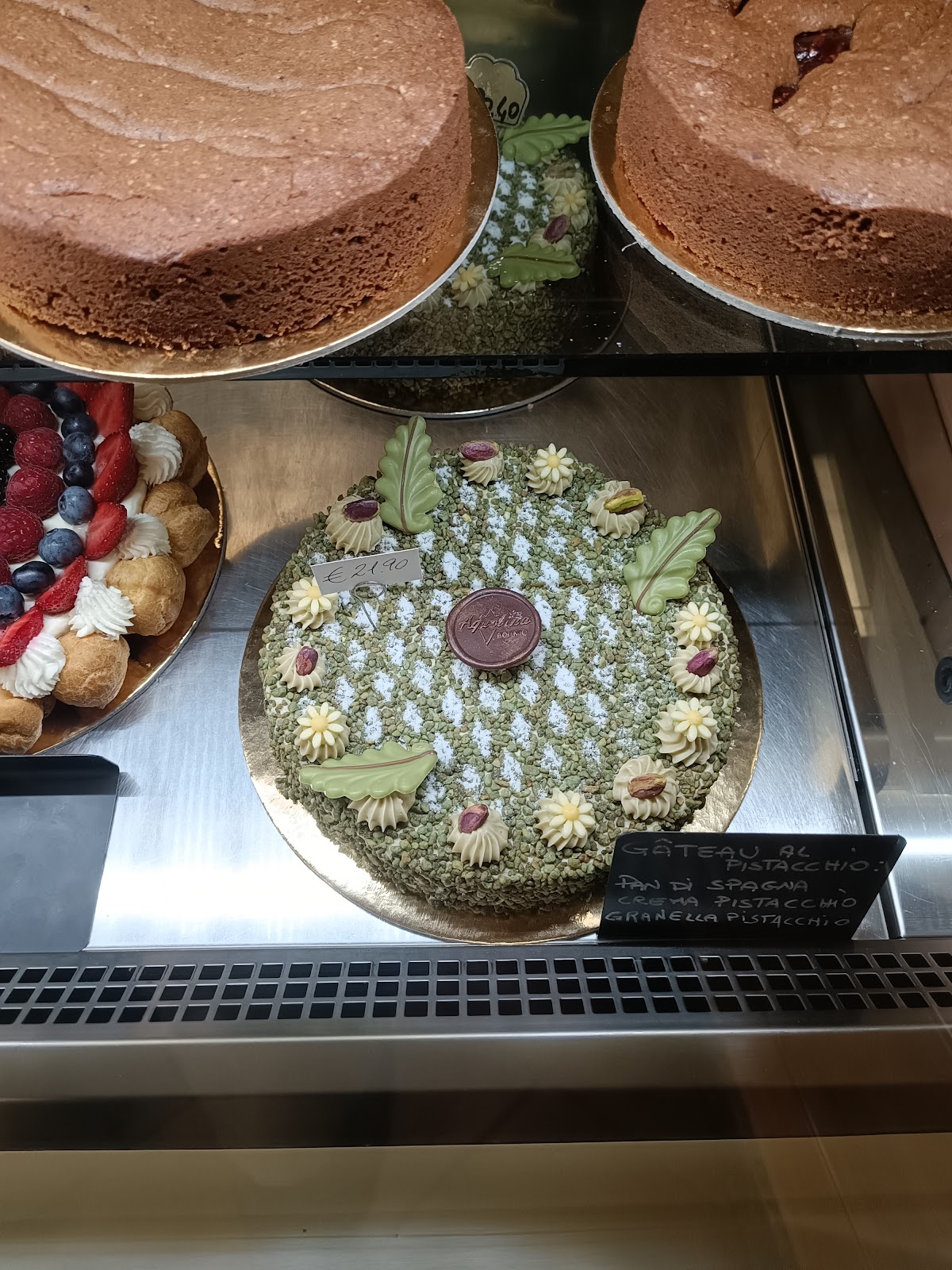 Il locale in servizio.