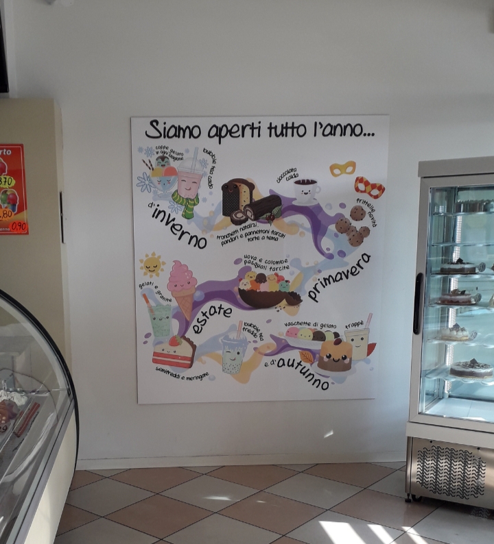 Il locale visto dall'interno.