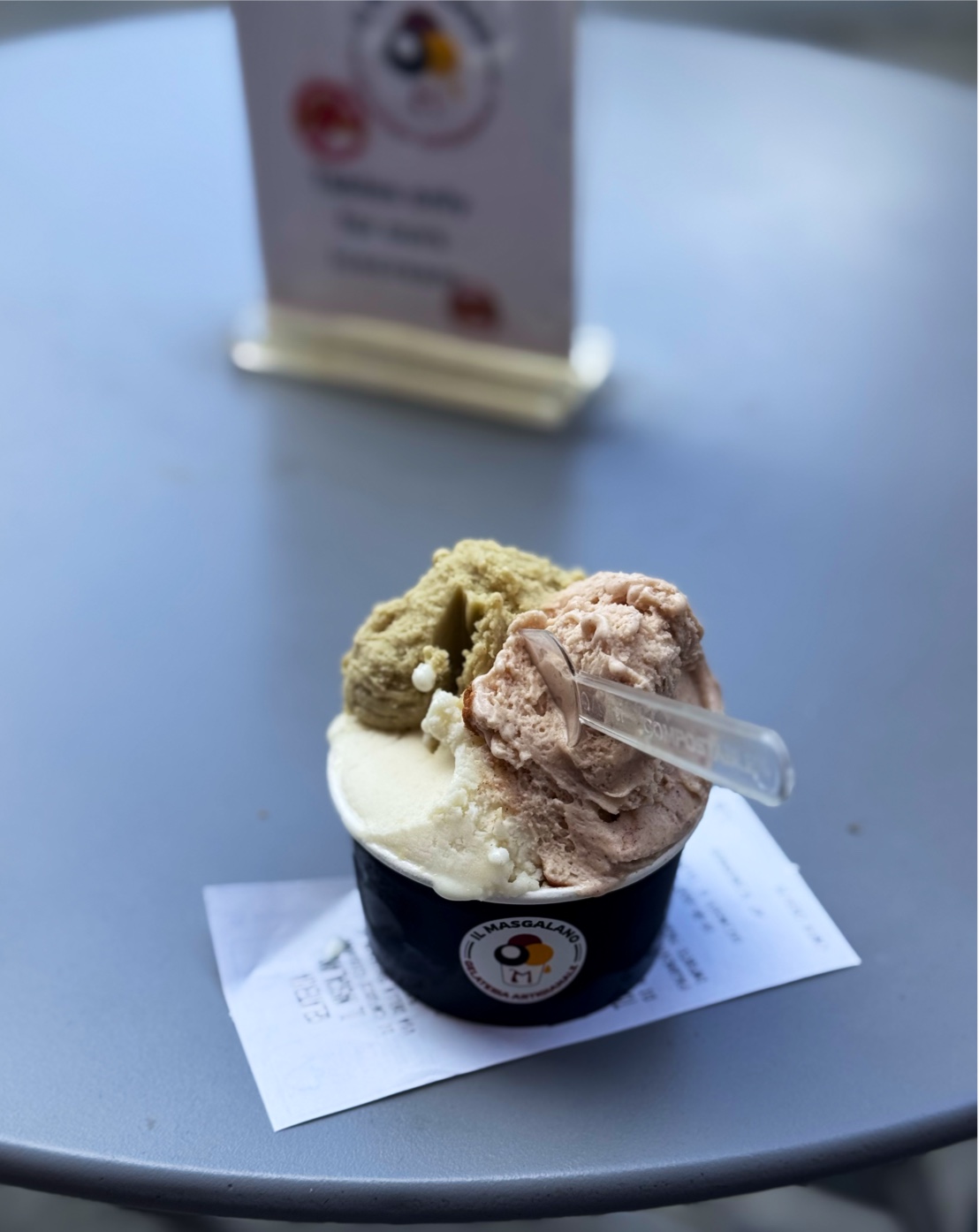 Un dettaglio del banco.