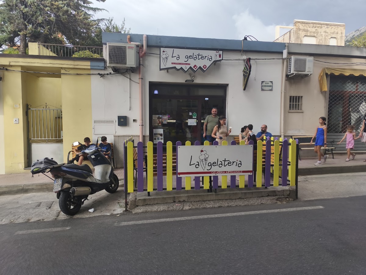 Il locale in servizio.