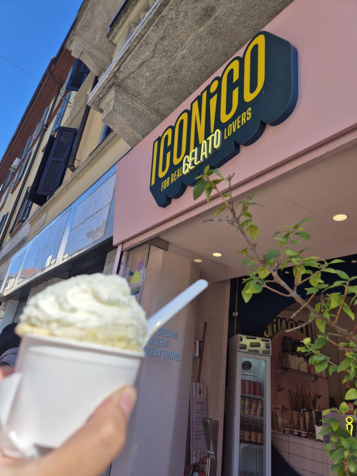Un dettaglio del banco.