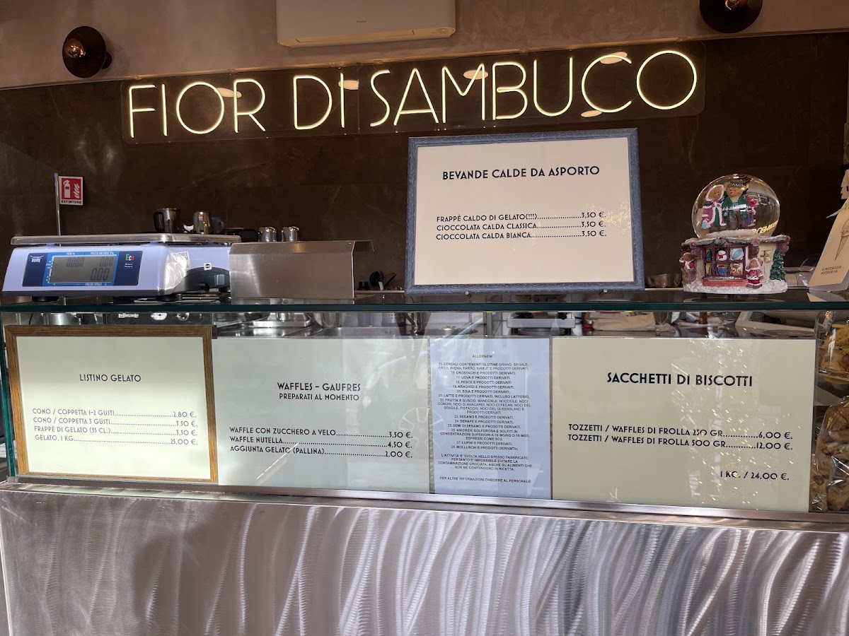 Il locale in servizio.