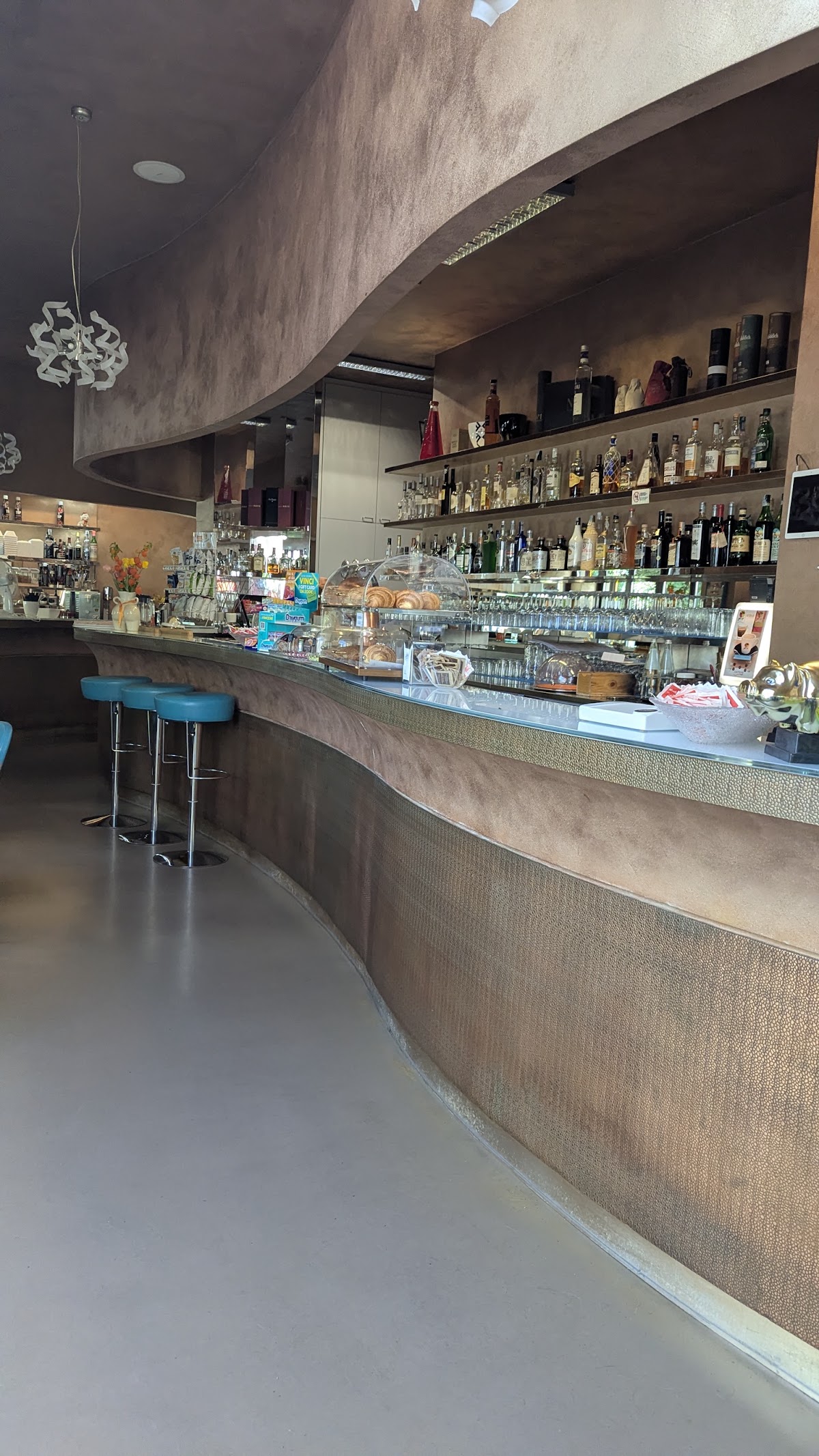 Il locale in servizio.
