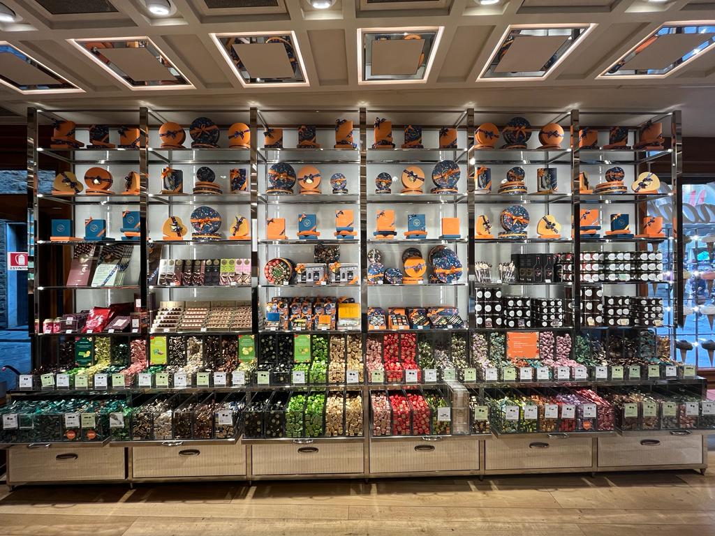 Il locale visto dall'interno.