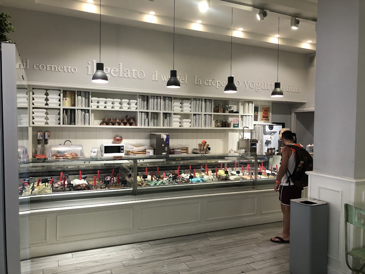 Un dettaglio del banco.