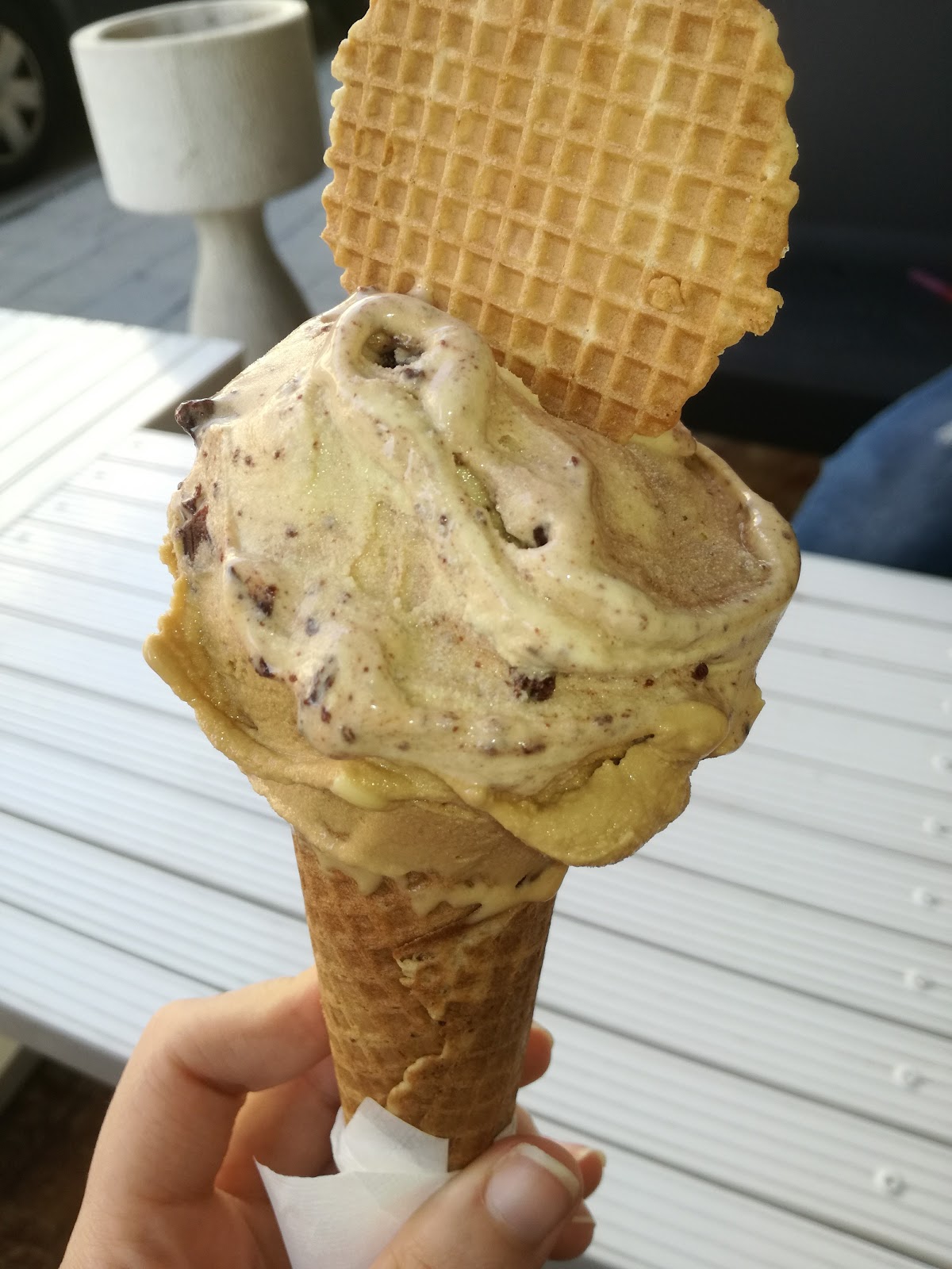 Le vaschette in vetrina.