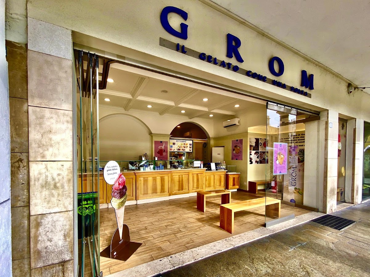 Grom