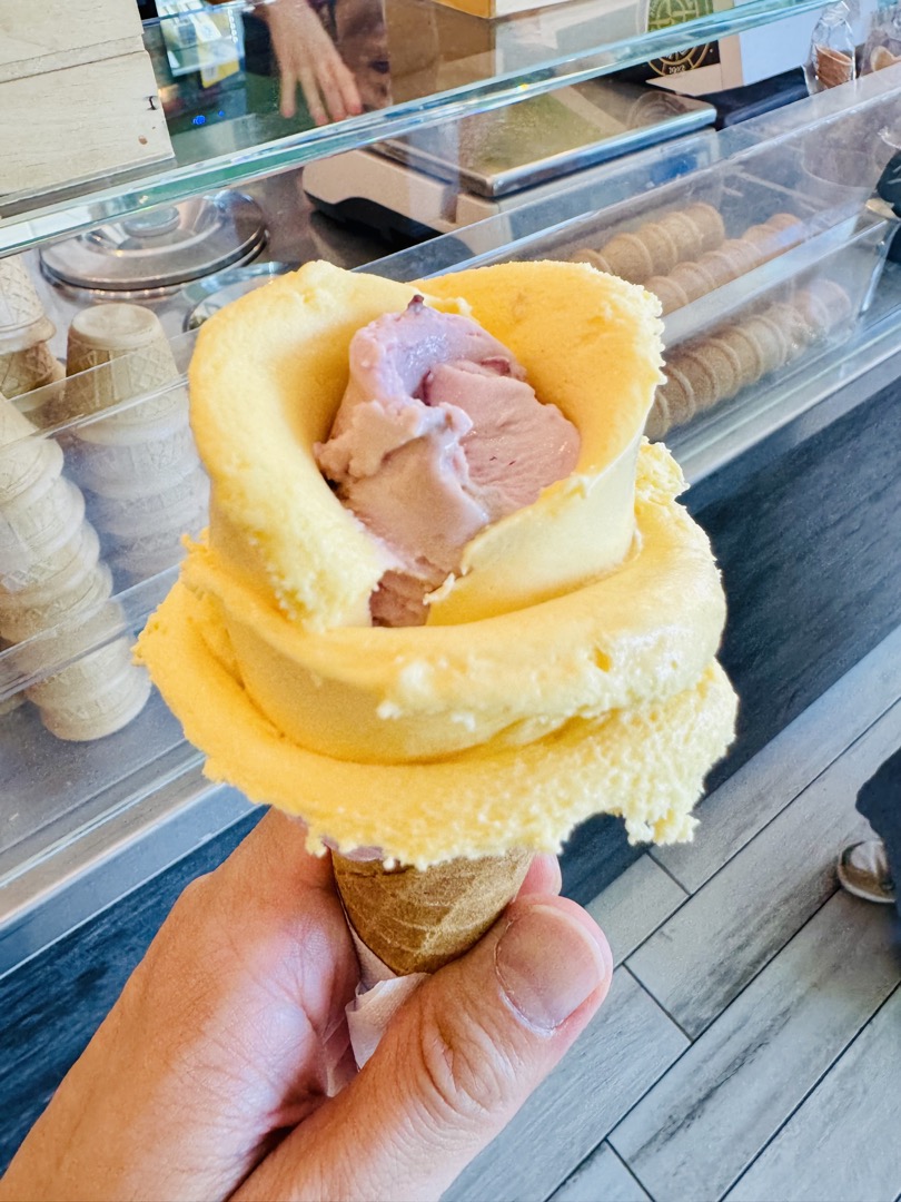 Le vaschette in vetrina.
