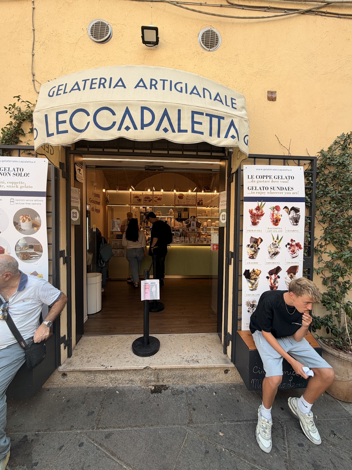 Il locale in servizio.