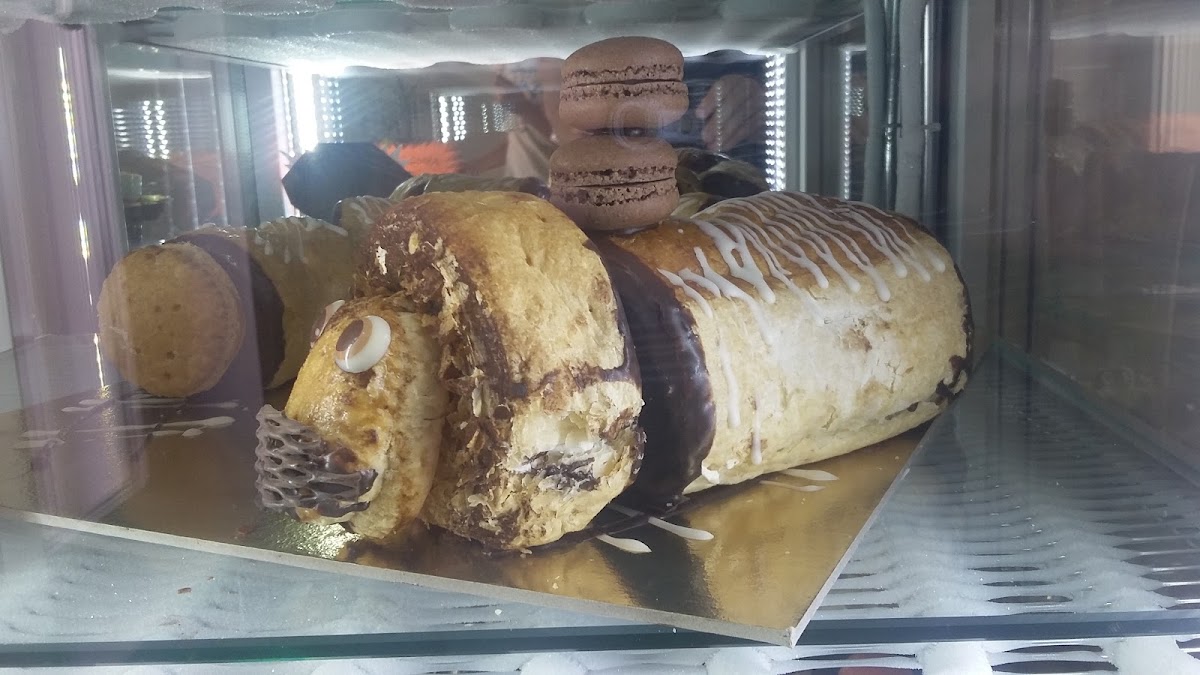 Un dettaglio della vetrina.