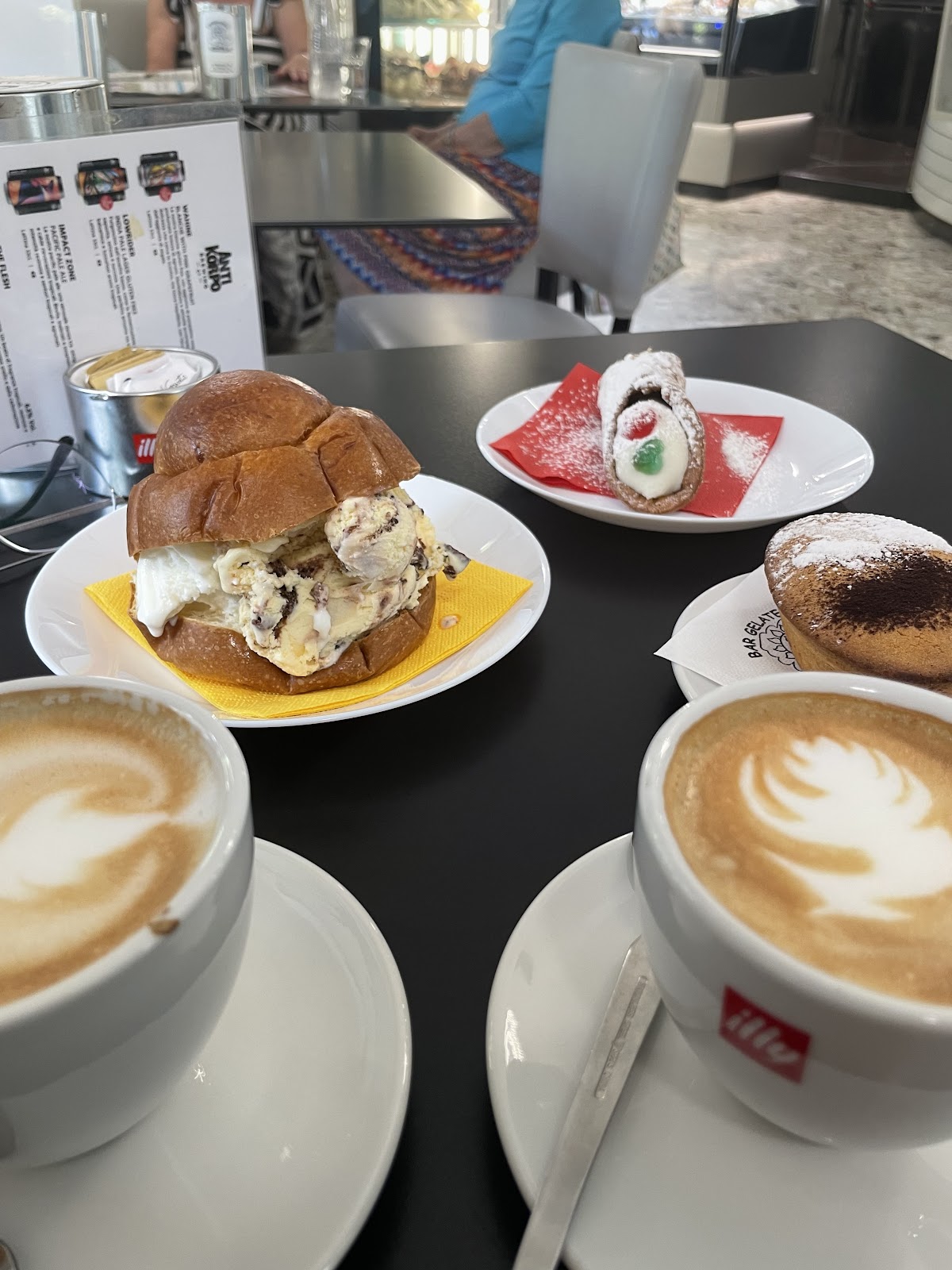 Il locale in servizio.
