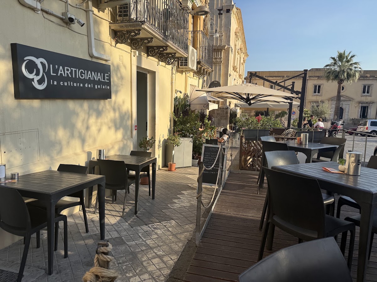 Gelateria L