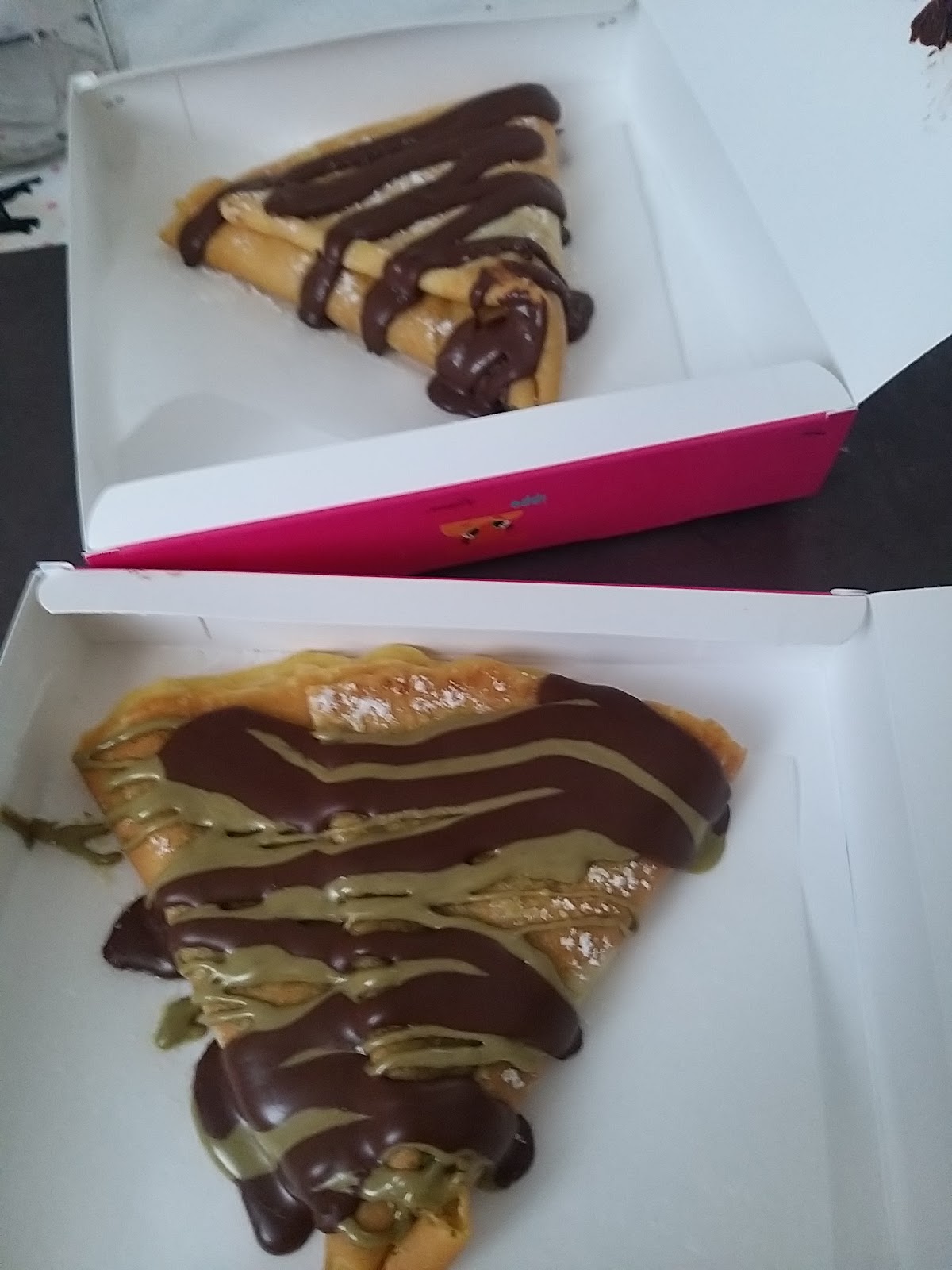 Un dettaglio della vetrina.