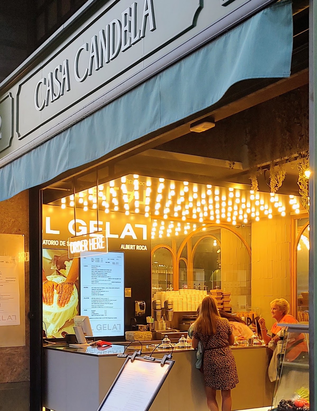El Gelat — el local