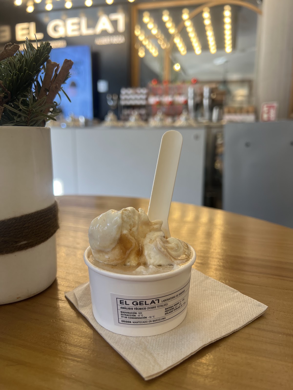 El Gelat — detalle