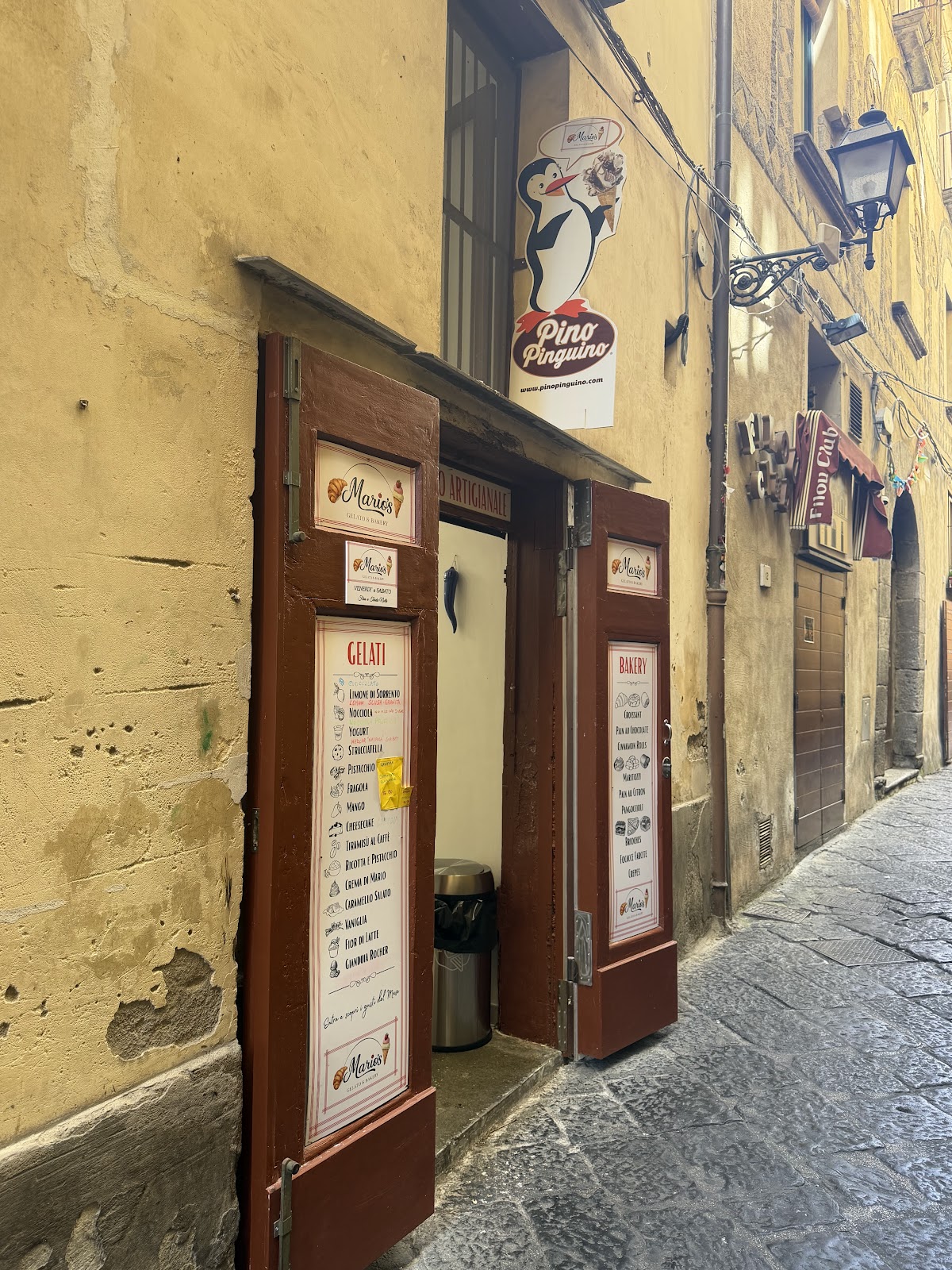 Un dettaglio del banco.