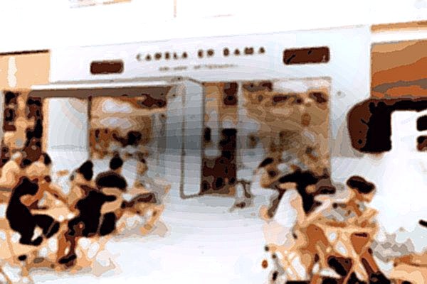 Canela en Rama Heladería Artesanal — Torremolinos