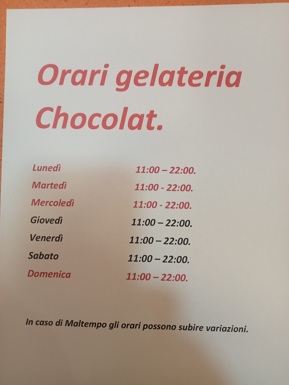Il locale visto dall'interno.
