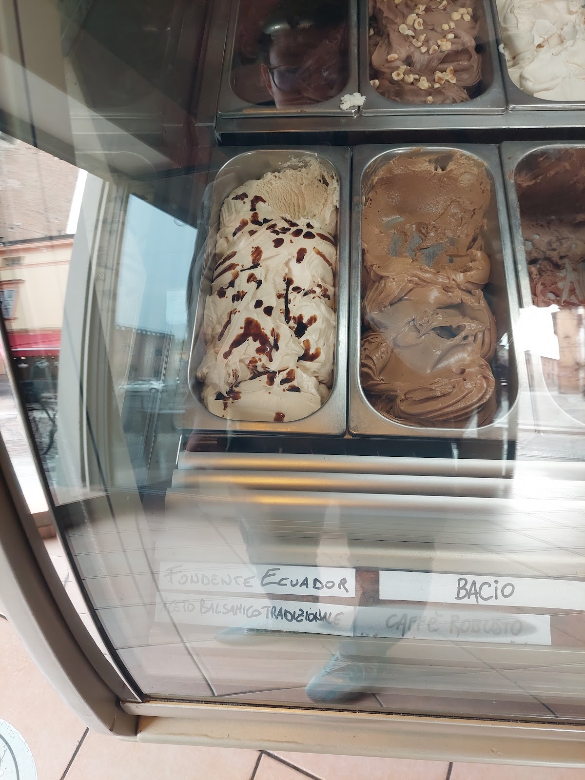 Il locale in servizio.