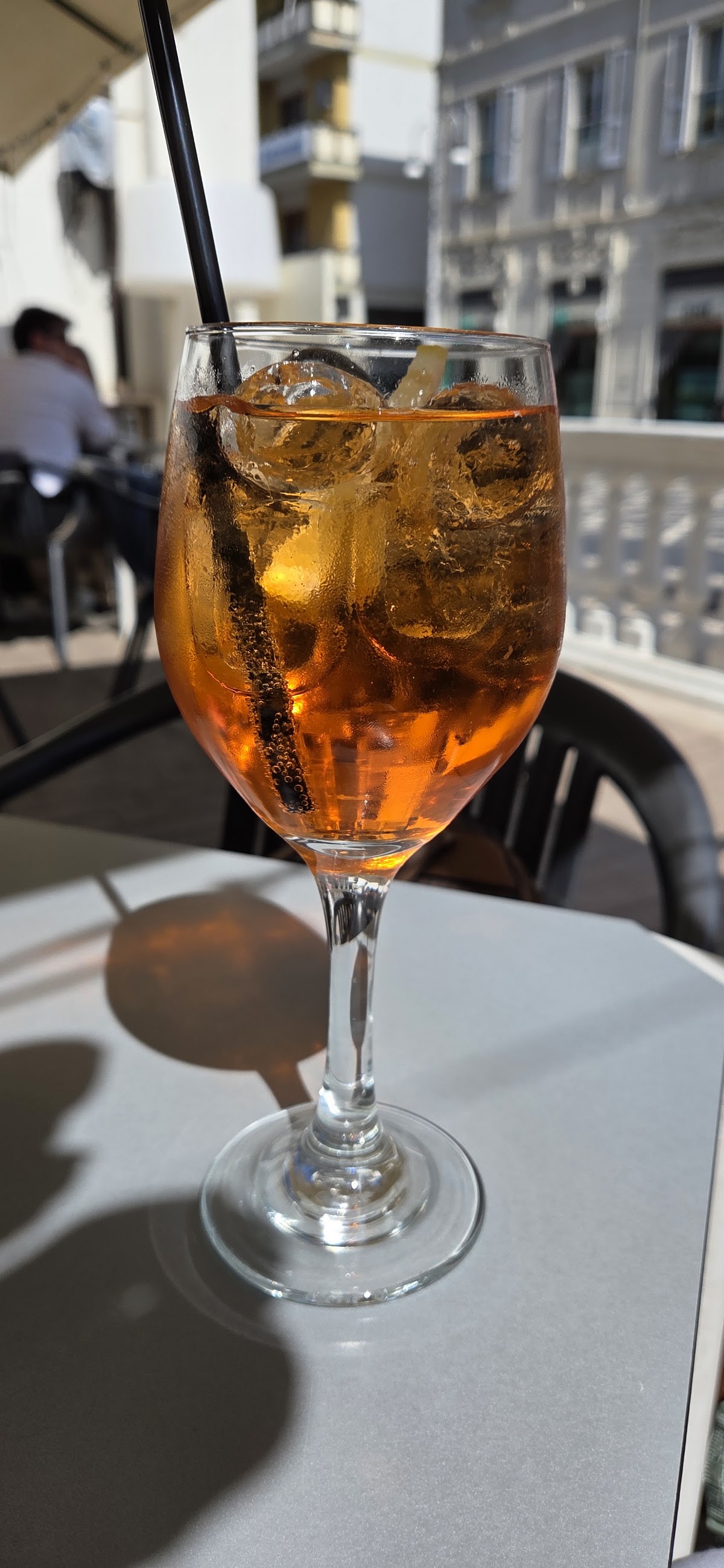 Un dettaglio della vetrina.