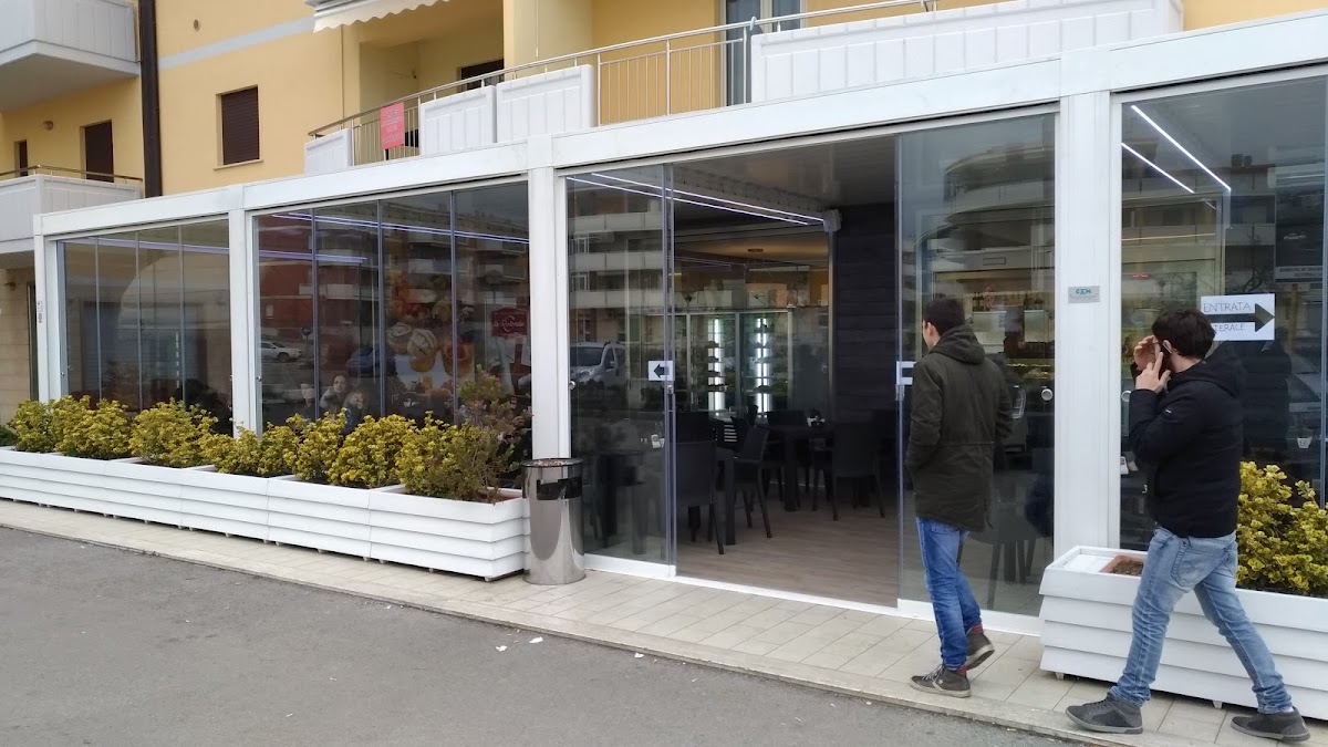 Bar Pasticceria Gelateria La Rotonda