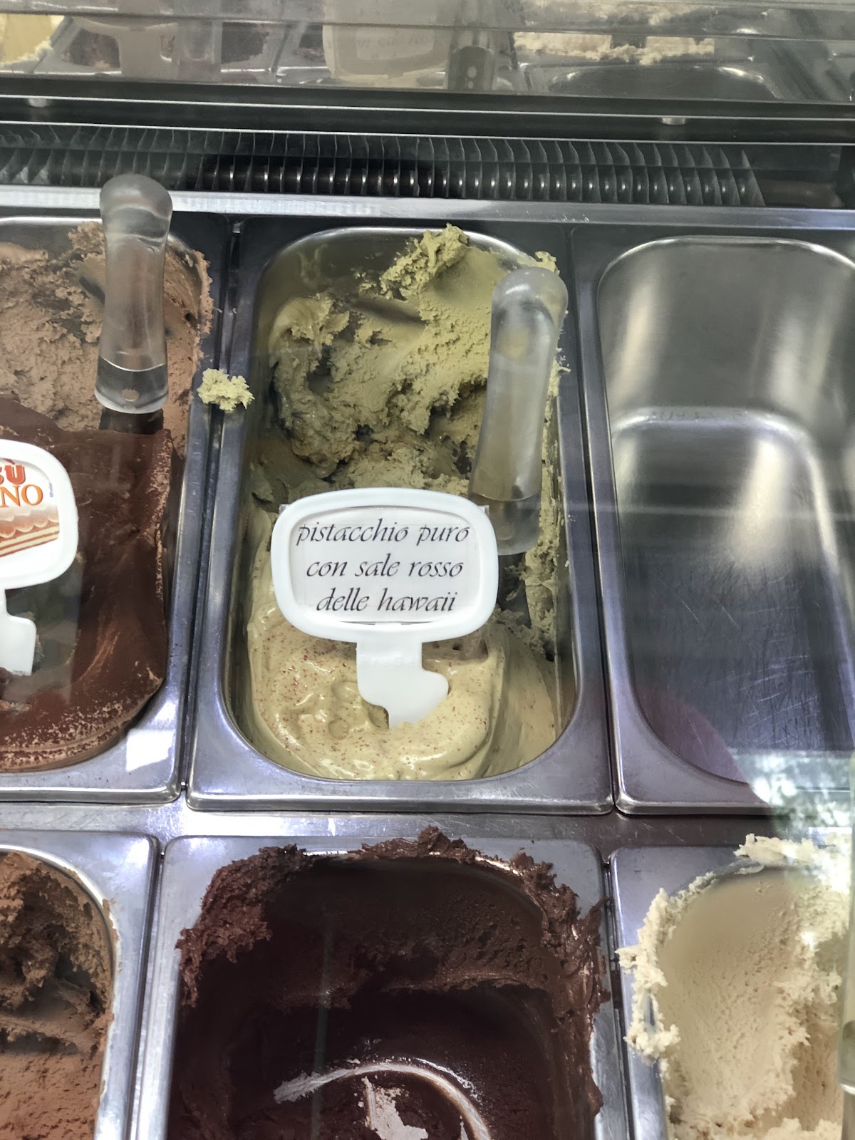 Il locale in servizio.