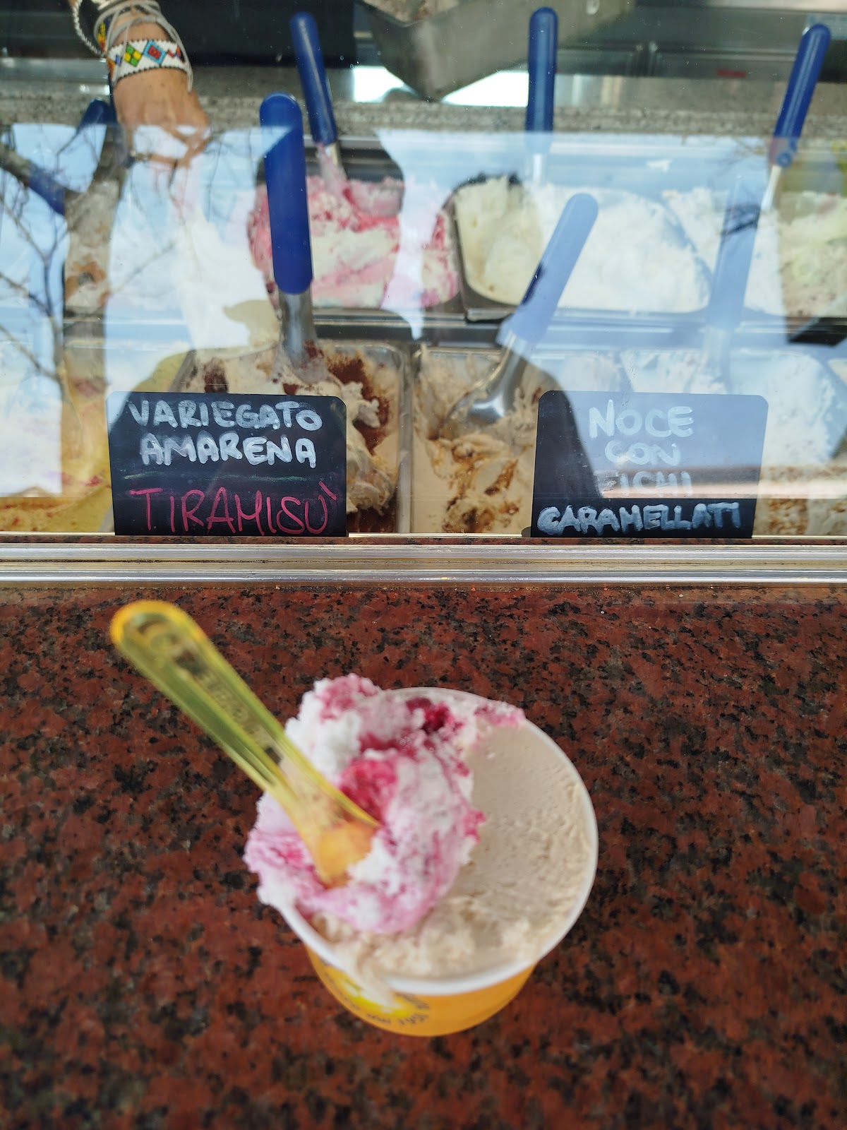 Il gelato della casa.
