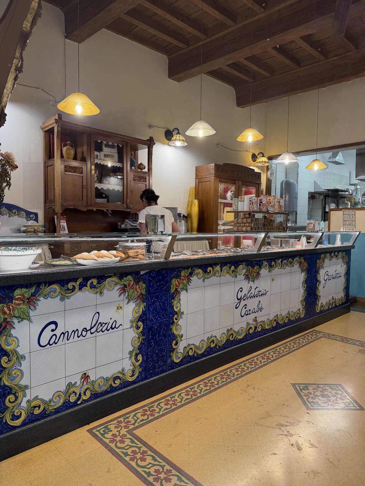 Il locale in servizio.