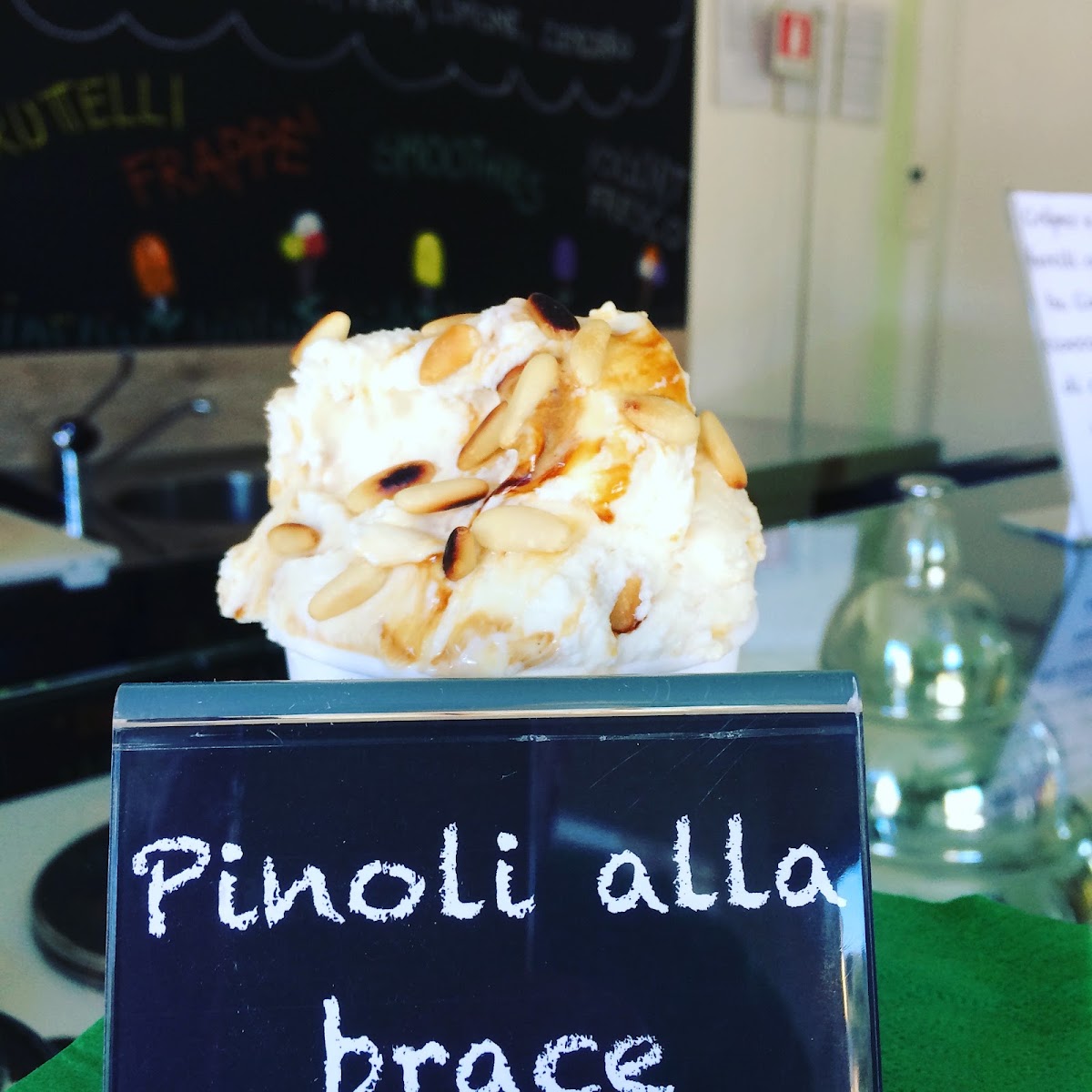 Il gelato servito.